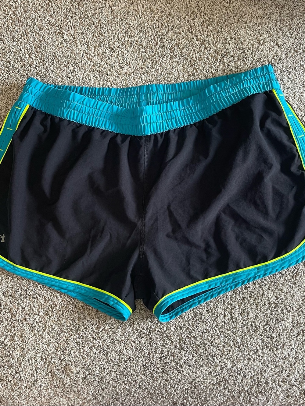 Under Armour- Fly-By Running Athletic Shorts in Black w/ Teal & Lime Trim Large